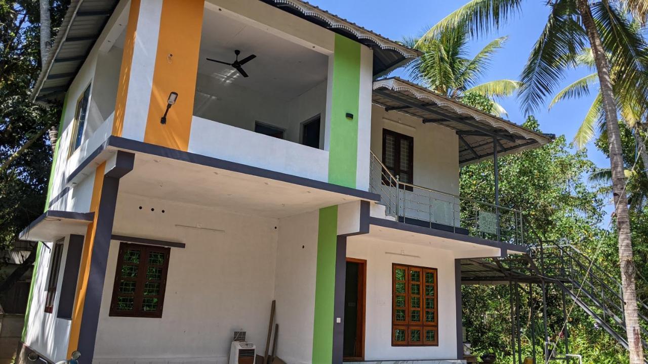Dilkush Munroe Homestay Kollam Eksteriør billede