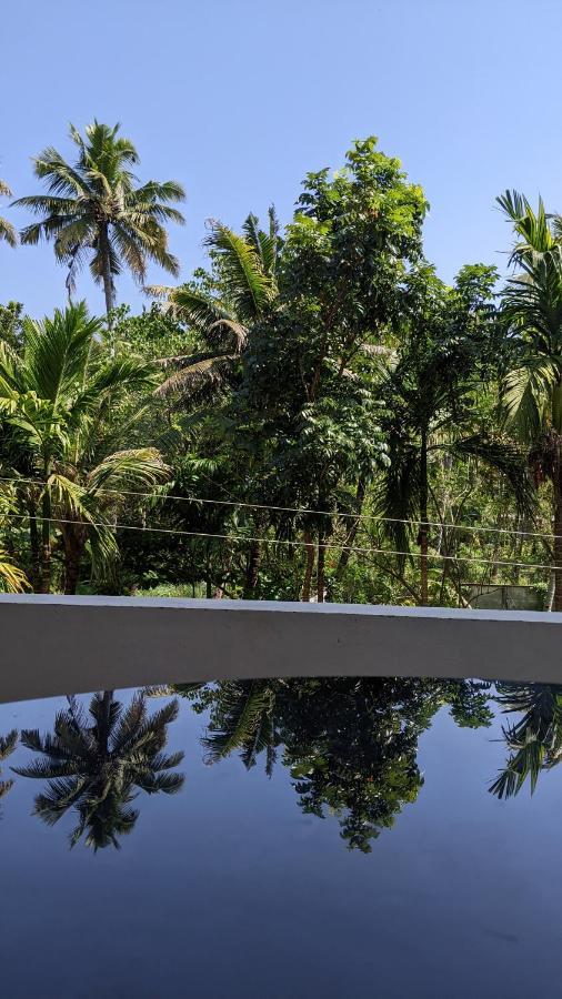Dilkush Munroe Homestay Kollam Eksteriør billede