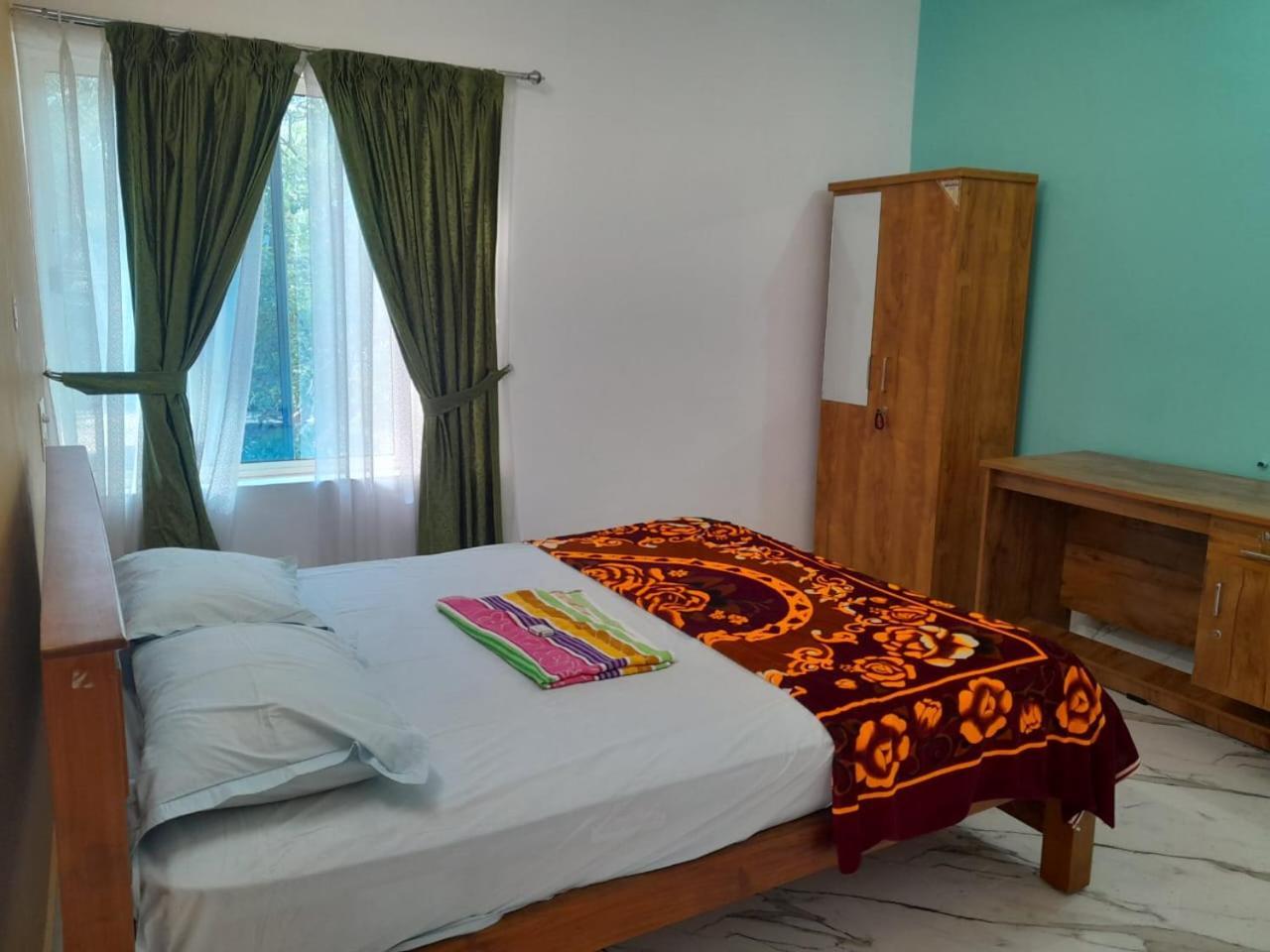 Dilkush Munroe Homestay Kollam Eksteriør billede